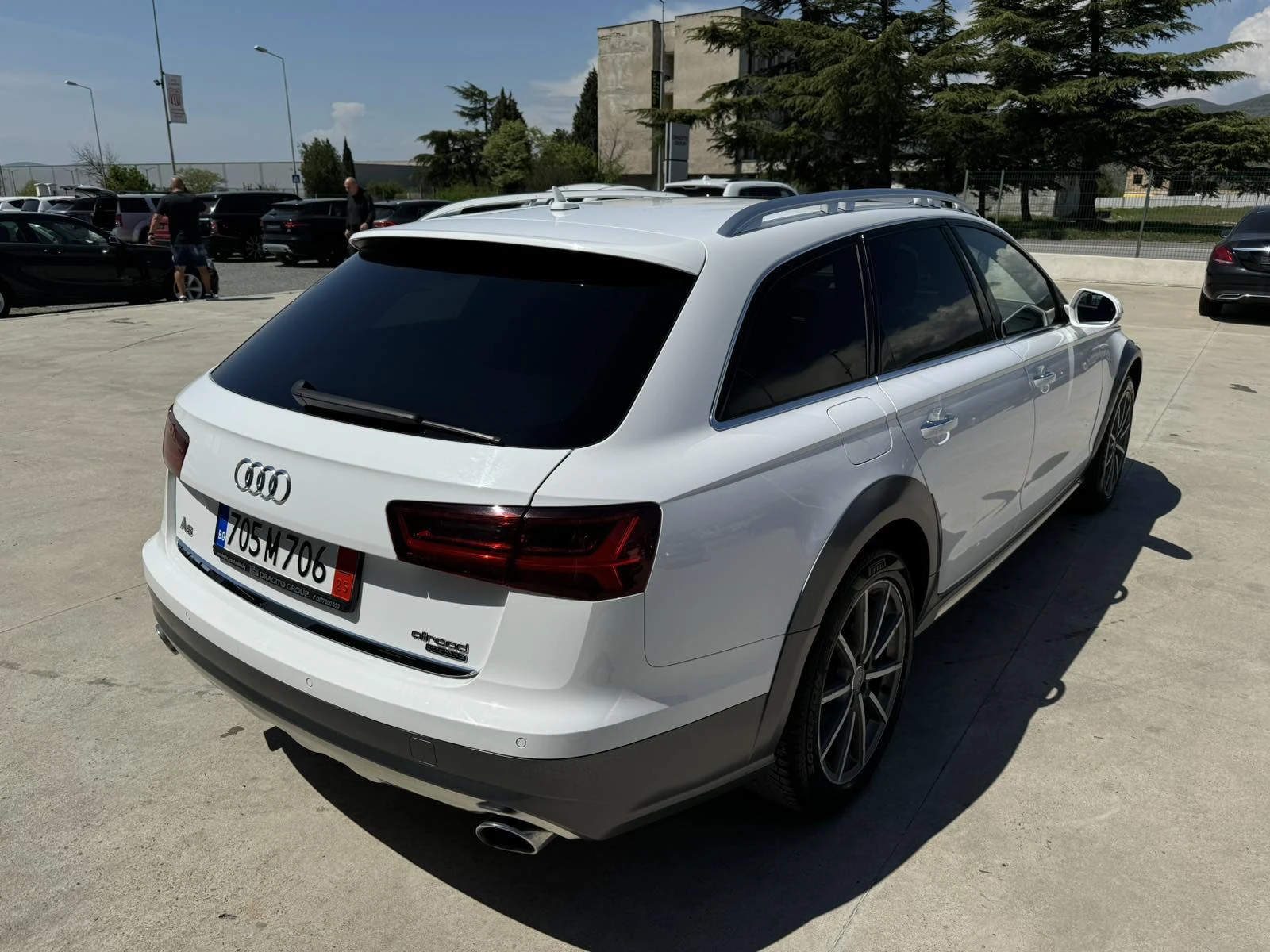 Audi A6 Allroad 3.0TDI* 190ps* LED* КОЖА* НАВИ* КАМЕРА, снимка 5 - Автомобили и джипове - 56269487