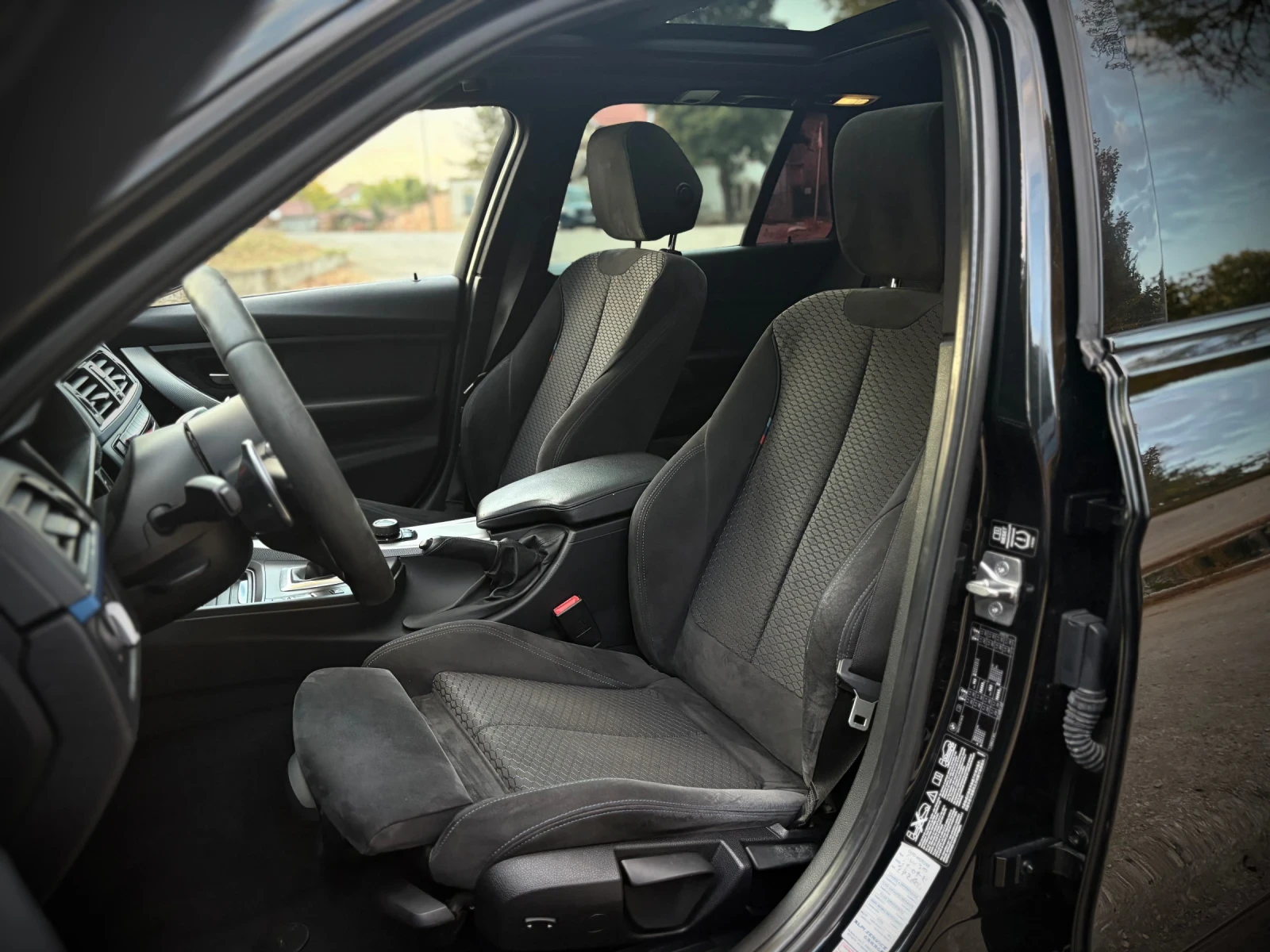 BMW 320 d * F31 * X-Drive * M-PACK * PANORAMA *  | Mobile.bg � ����������� 7