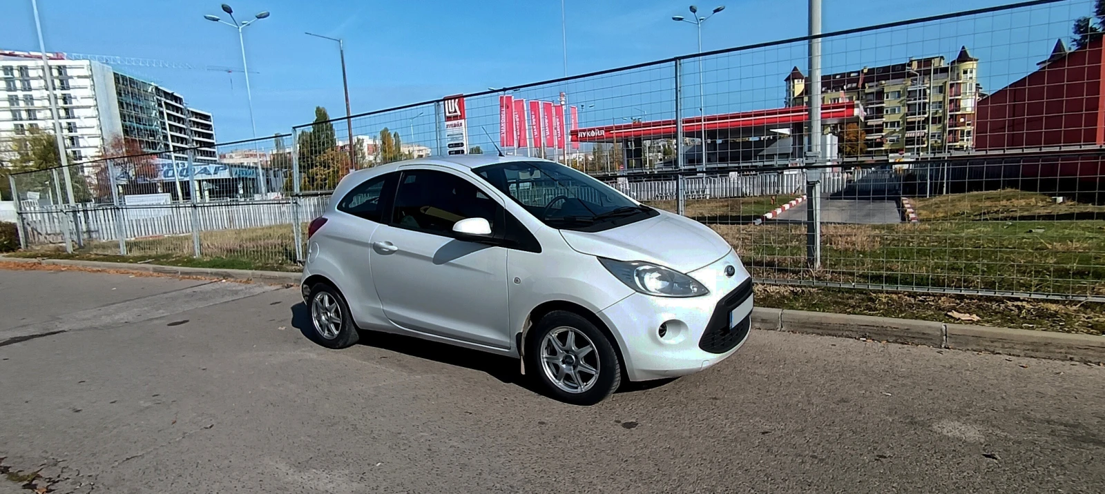 Ford Ka 1.2 i 16V, снимка 2 - Автомобили и джипове - 56665134