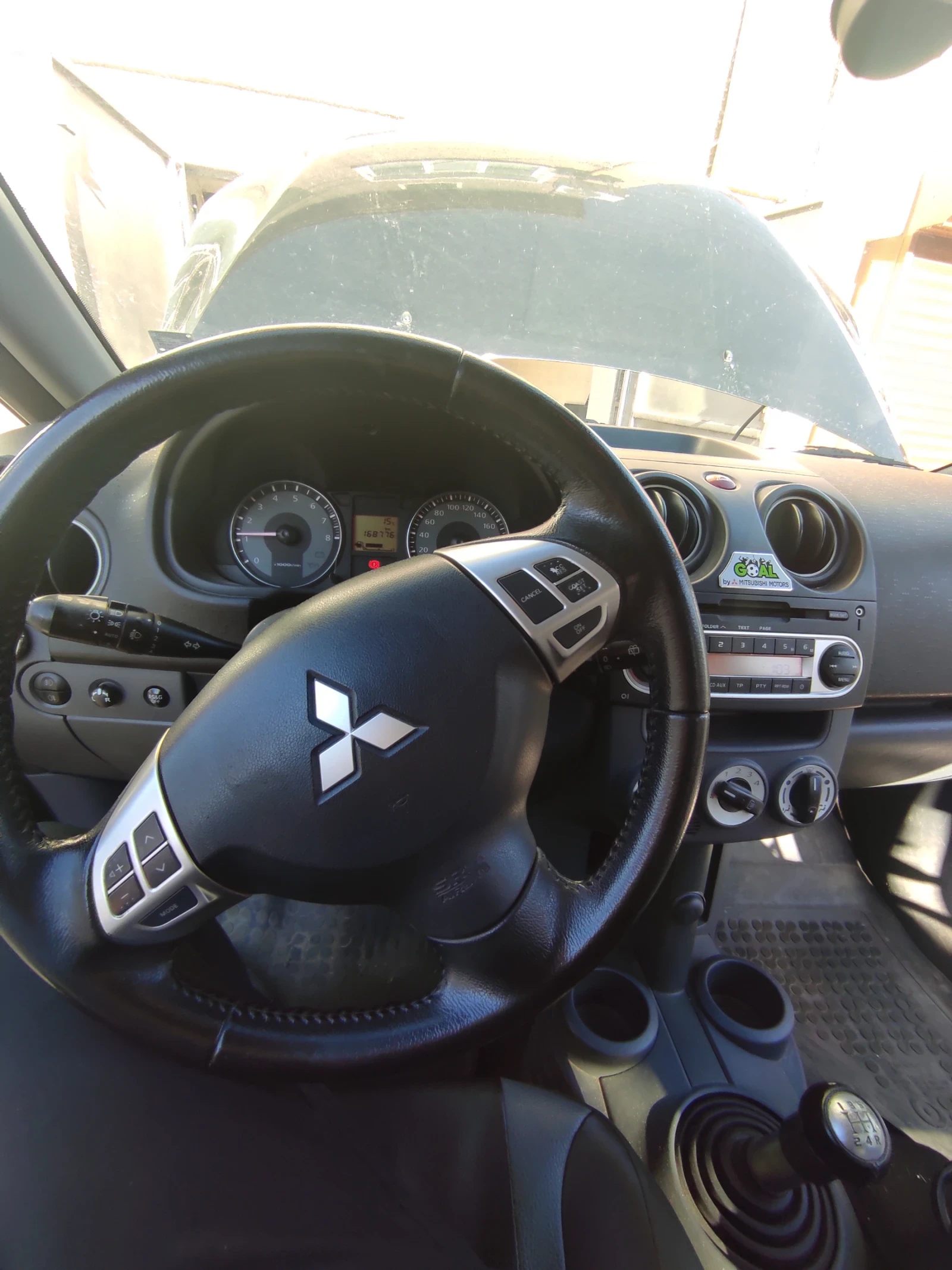 Mitsubishi Colt, снимка 2 - Автомобили и джипове - 56700191