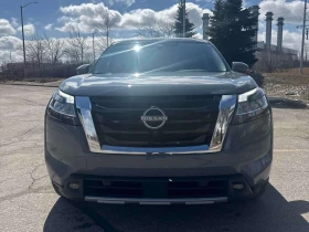 Nissan Pathfinder * SL * CARFAX * КОМПЛЕКТ ГУМИ * ПОДГРЕВ * PANOs, снимка 6