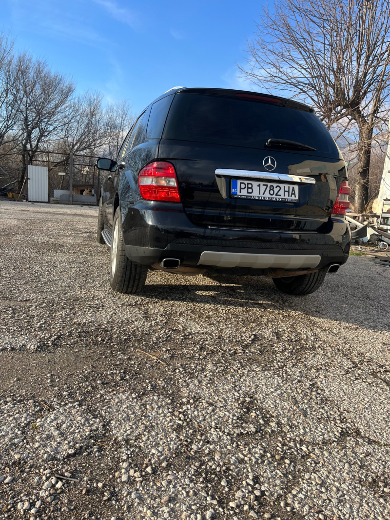 Mercedes-Benz ML 350, снимка 9 - Автомобили и джипове - 45688047