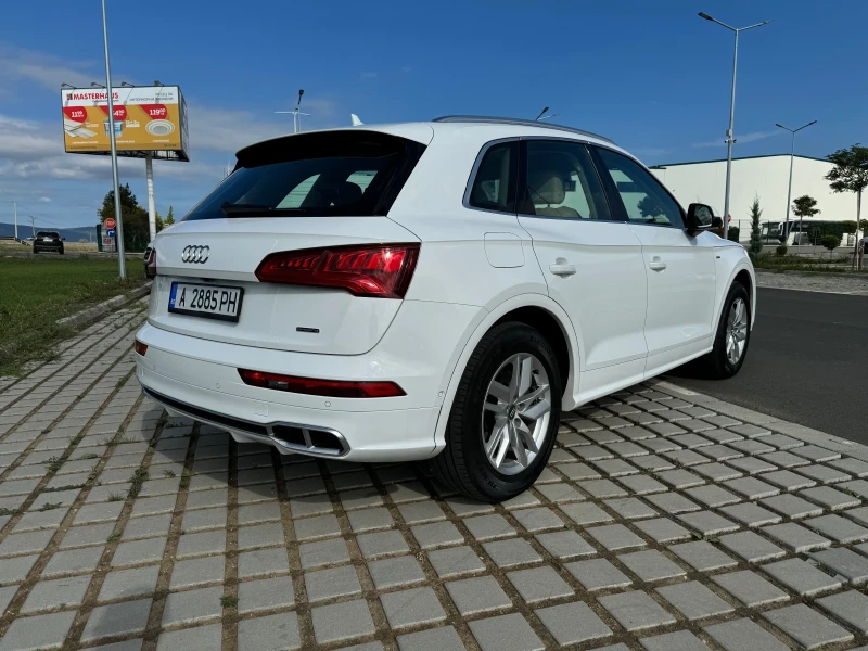 Audi Q5 Hybrid, снимка 5 - Автомобили и джипове - 47940589