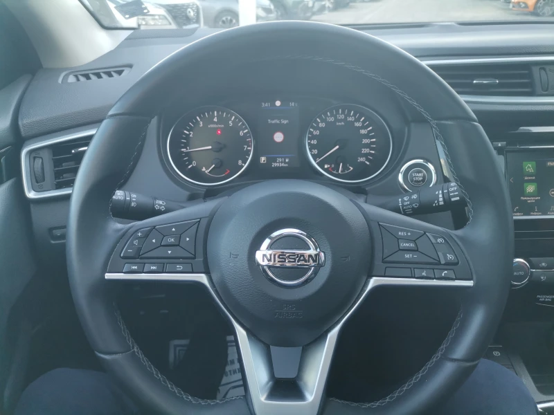 Nissan Qashqai N-Connecta, снимка 5 - Автомобили и джипове - 49405621