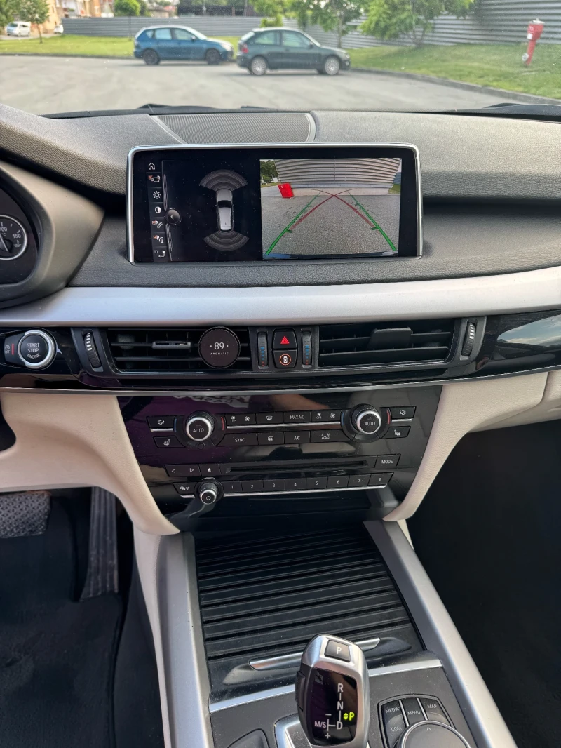 BMW X5 30d BUSINESS PACK/ ПЪЛНА СЕРВИЗНА ИСТОРИЯ, снимка 10 - Автомобили и джипове - 51409470