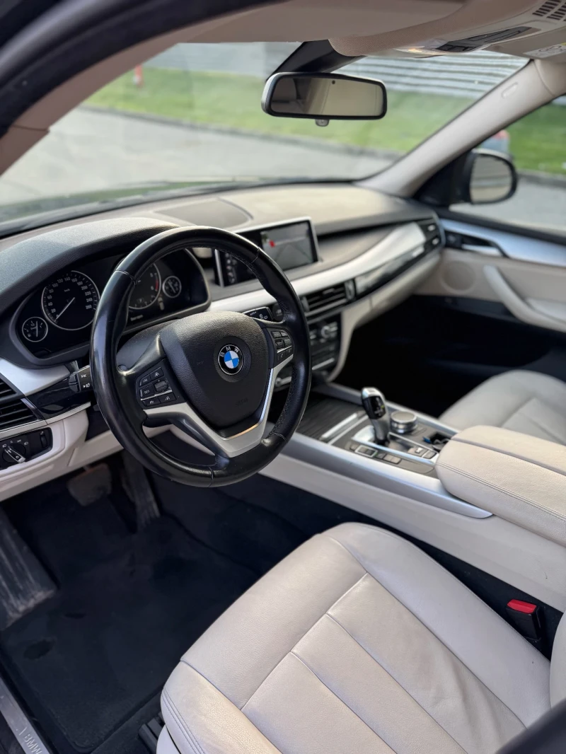 BMW X5 30d BUSINESS PACK/ ПЪЛНА СЕРВИЗНА ИСТОРИЯ, снимка 8 - Автомобили и джипове - 51409470