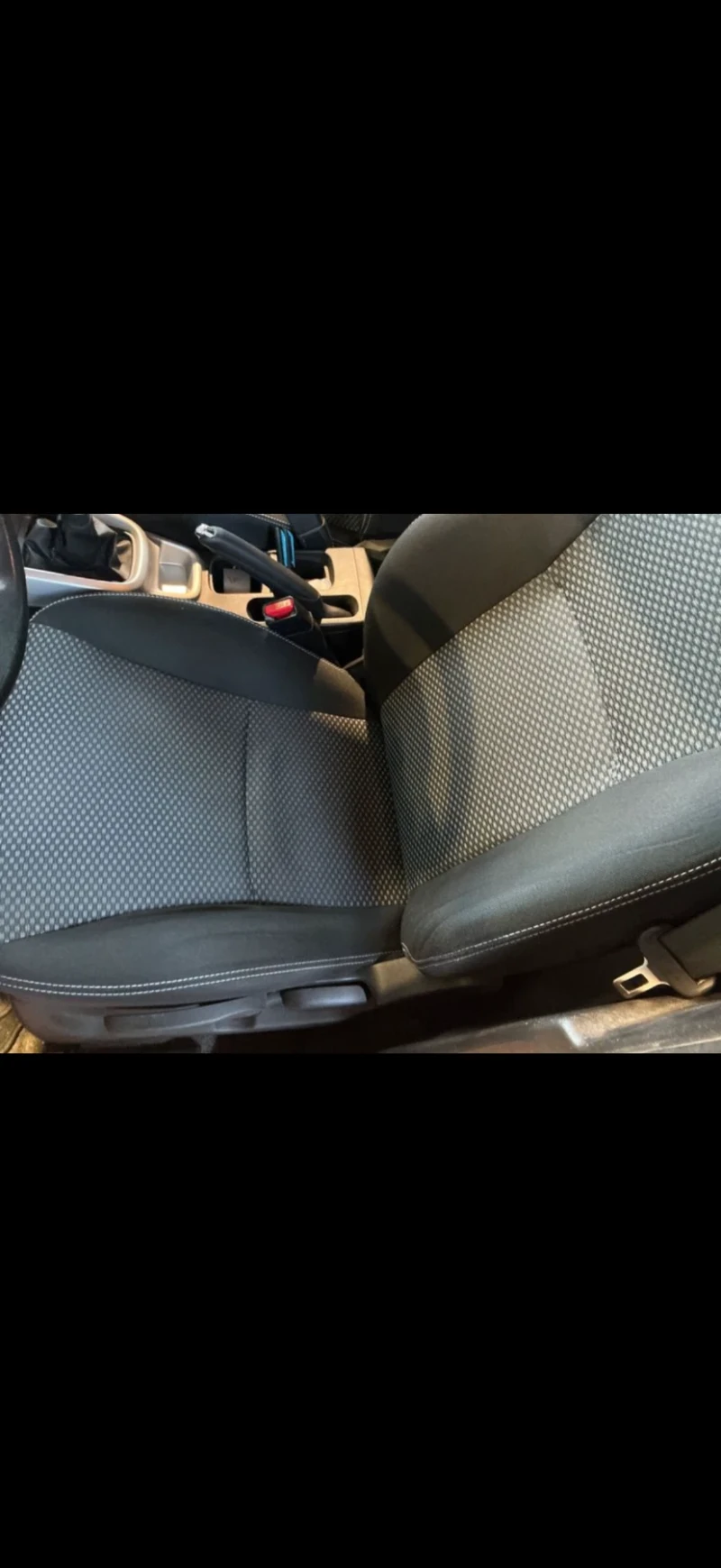 Suzuki Vitara 1.6DDIS EURO 6 КАМЕРА/ НАВИГАЦИЯ/ ОЧАКВАН ВНОС, снимка 6 - Автомобили и джипове - 51017328