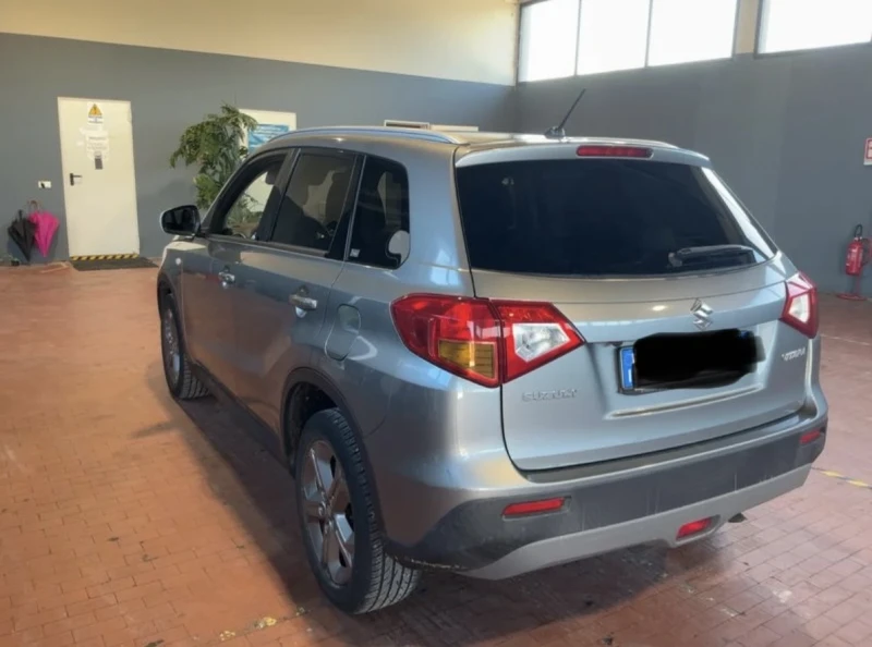 Suzuki Vitara 1.6DDIS EURO 6 КАМЕРА/ НАВИГАЦИЯ/ ОЧАКВАН ВНОС, снимка 3 - Автомобили и джипове - 51017328