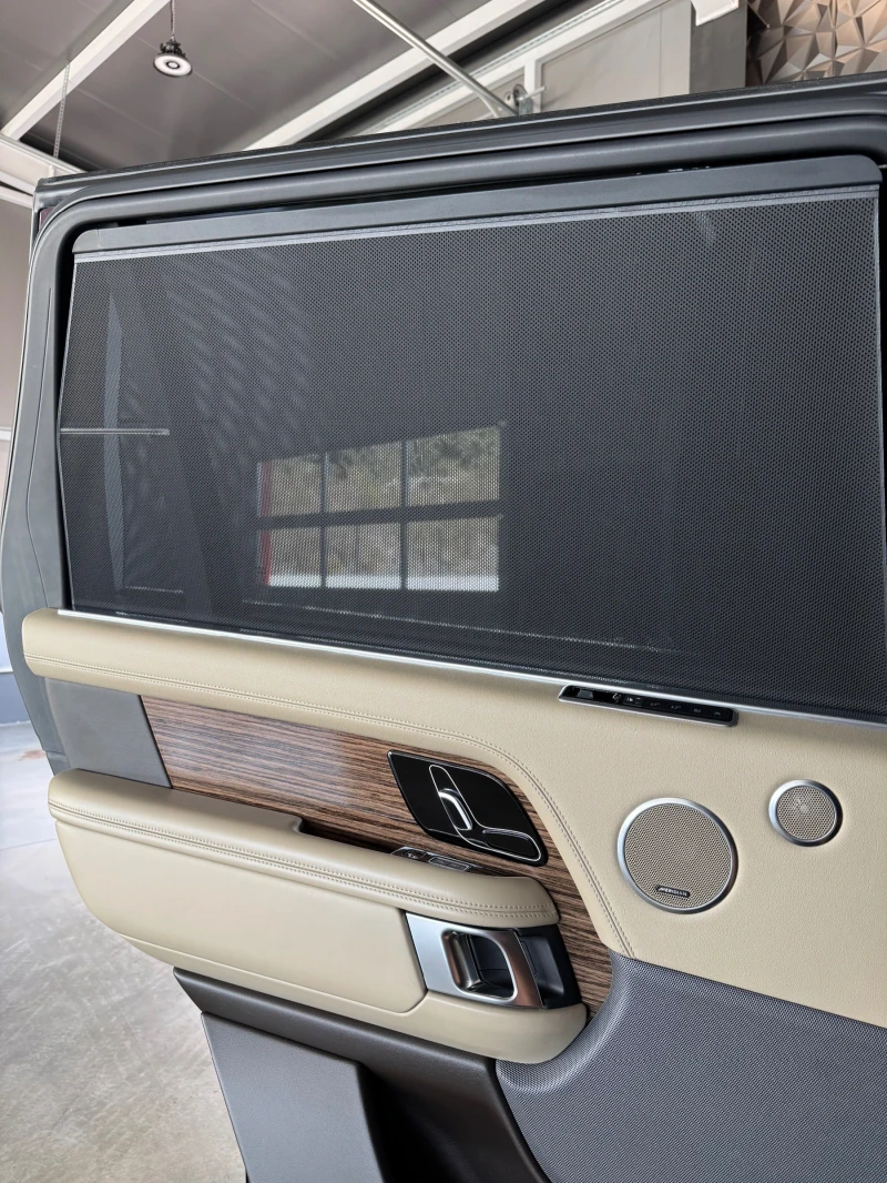 Land Rover Range rover VOGUE SUPERCHARGED V8* FULL Екстри* Панорама* TV* , снимка 7 - Автомобили и джипове - 51649231