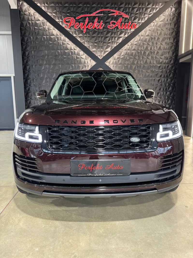 Land Rover Range rover VOGUE SUPERCHARGED V8* FULL Екстри* Панорама* TV* , снимка 2 - Автомобили и джипове - 51649231