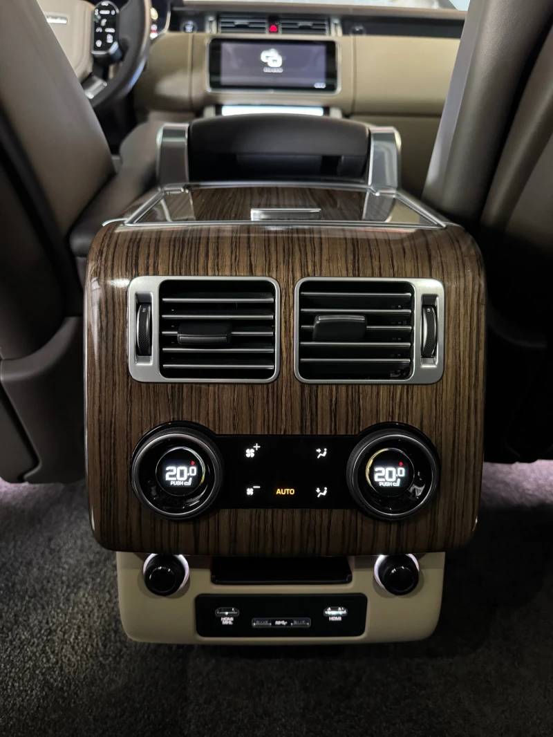 Land Rover Range rover VOGUE SUPERCHARGED V8* FULL Екстри* Панорама* TV* , снимка 6 - Автомобили и джипове - 51649231