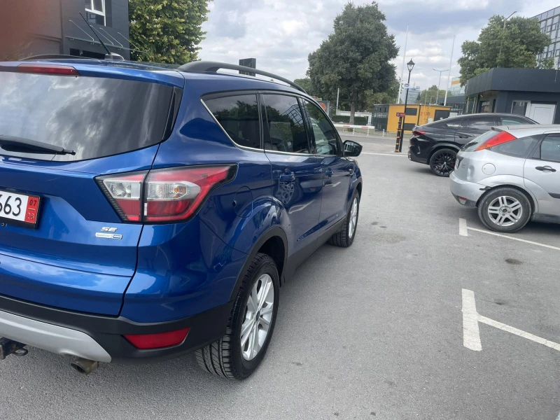 Ford Kuga 1.5, снимка 5 - Автомобили и джипове - 52627036