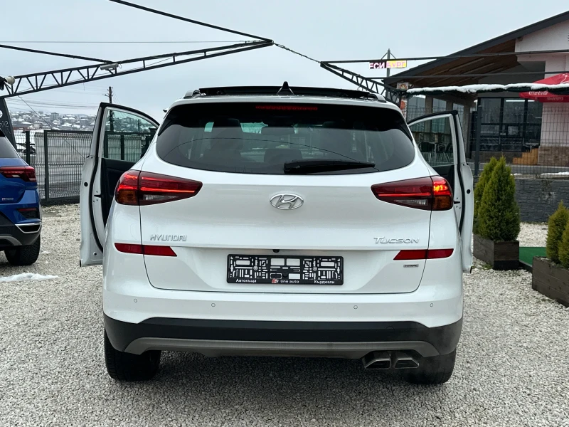 Hyundai Tucson Premium* 4WD* 360-Камера* Панорама* Full LED* , снимка 4 - Автомобили и джипове - 53334207