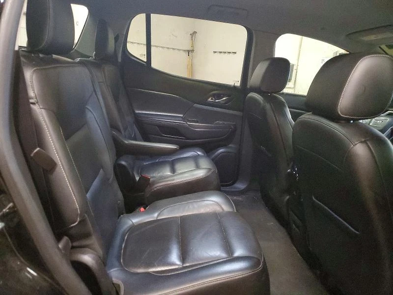 Gmc Acadia 3.6L 6 Front-wheel Drive, снимка 3 - Автомобили и джипове - 53648748