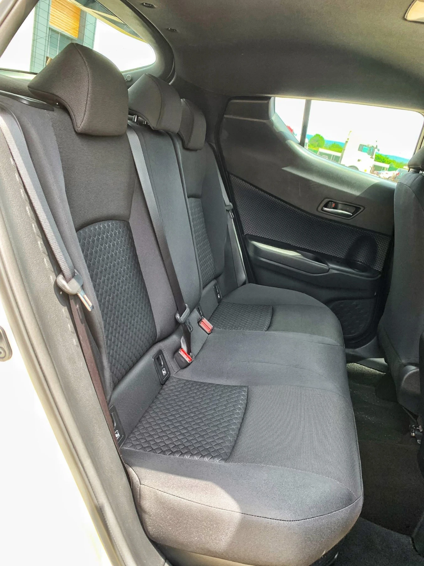 Toyota C-HR 1.8  MILD HYBRID - изображение 9