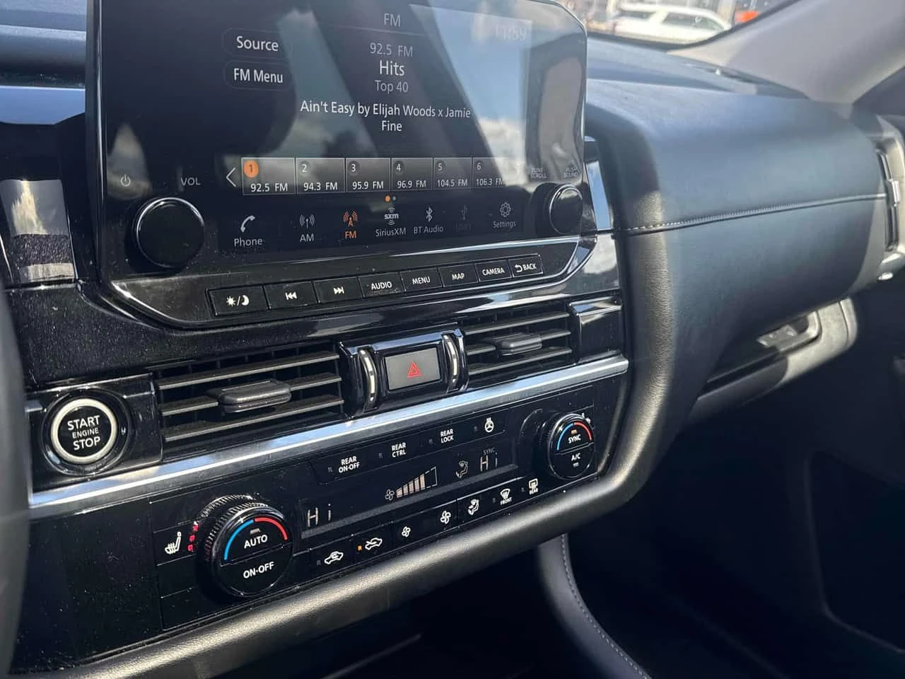 Nissan Pathfinder * SL * CARFAX * �������� ���� * ������� * PANOs | Mobile.bg � ����������� 12