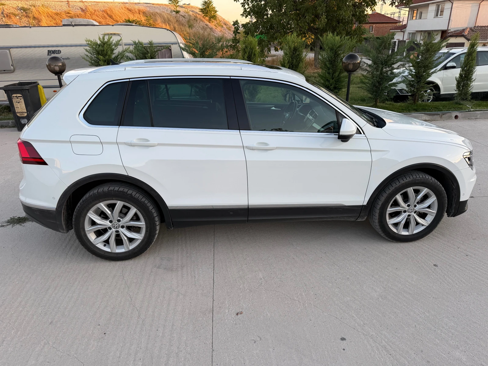 VW Tiguan -2.0TDI-CARAT EDITION-4X4 | Mobile.bg � ����������� 3