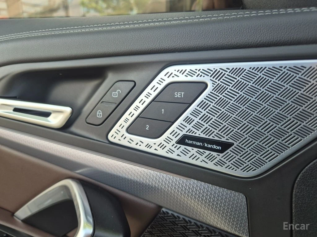 BMW X1 M35i* HARMON* KARDON* ХЕДЪП* 360КАМЕРА* , снимка 7 - Автомобили и джипове - 55848682