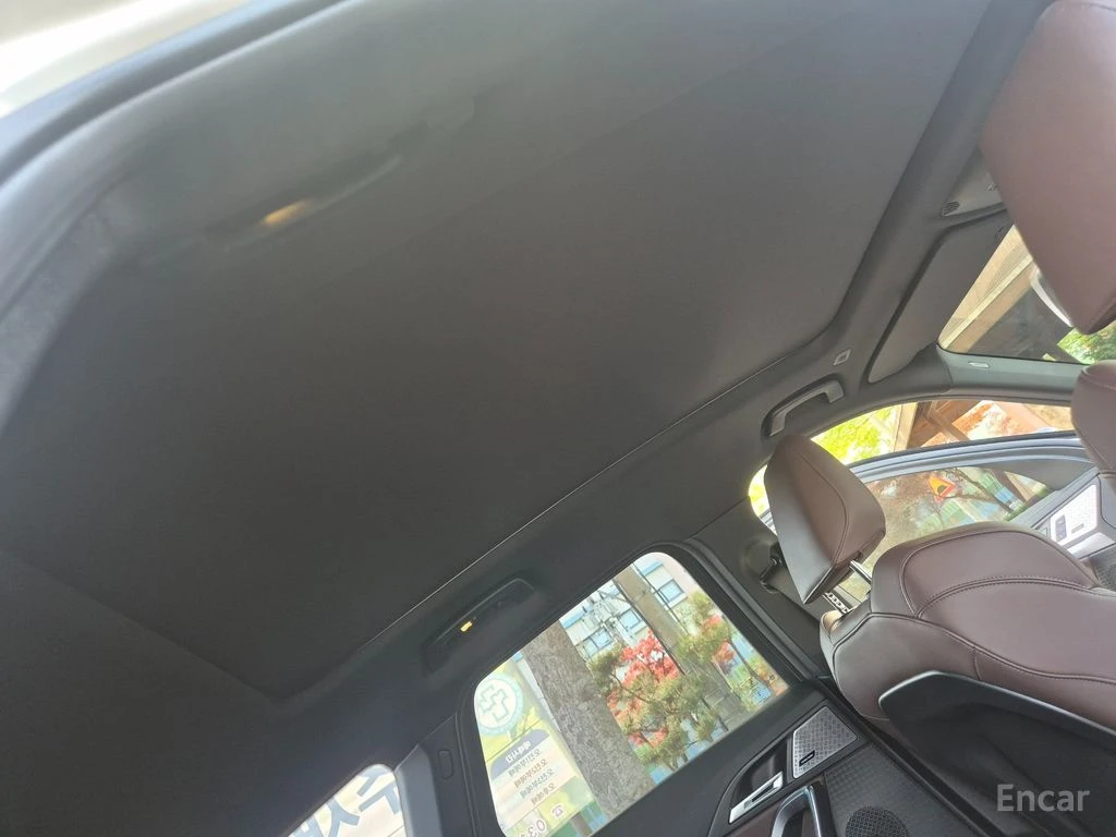 BMW X1 M35i* HARMON* KARDON* ХЕДЪП* 360КАМЕРА* , снимка 12 - Автомобили и джипове - 55848682