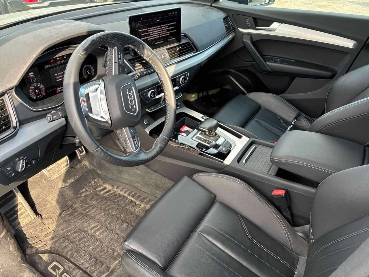 Audi Q5 Sportback Progressiv  CARFAX, снимка 5 - Автомобили и джипове - 56290276