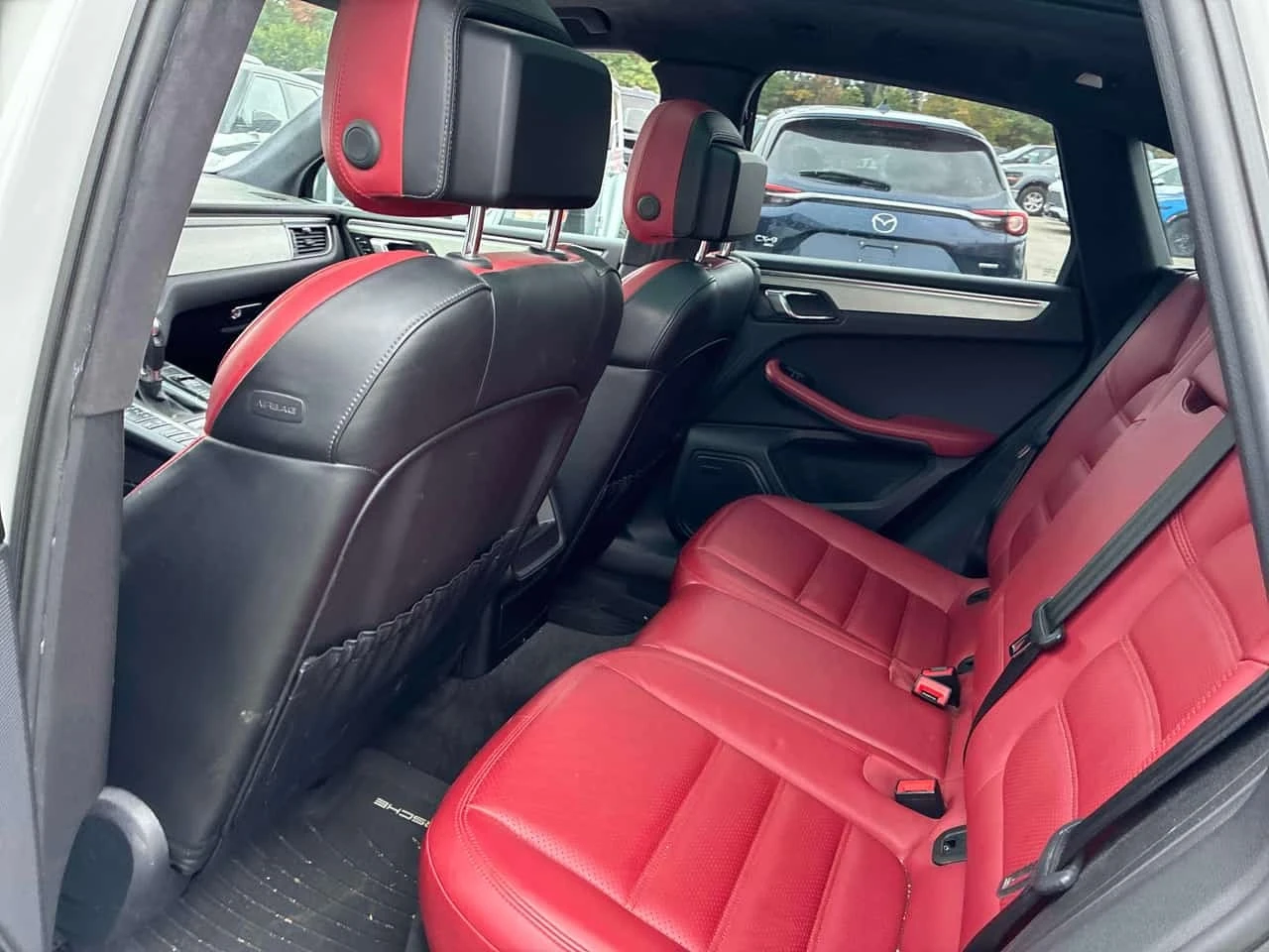 Porsche Macan * Turbo * CARFAX * KEYLESS , снимка 13 - Автомобили и джипове - 56331377