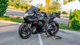 ����� �� �������� �� Suzuki Gsxr K7 / Akrapovic shorty / Quickshifter