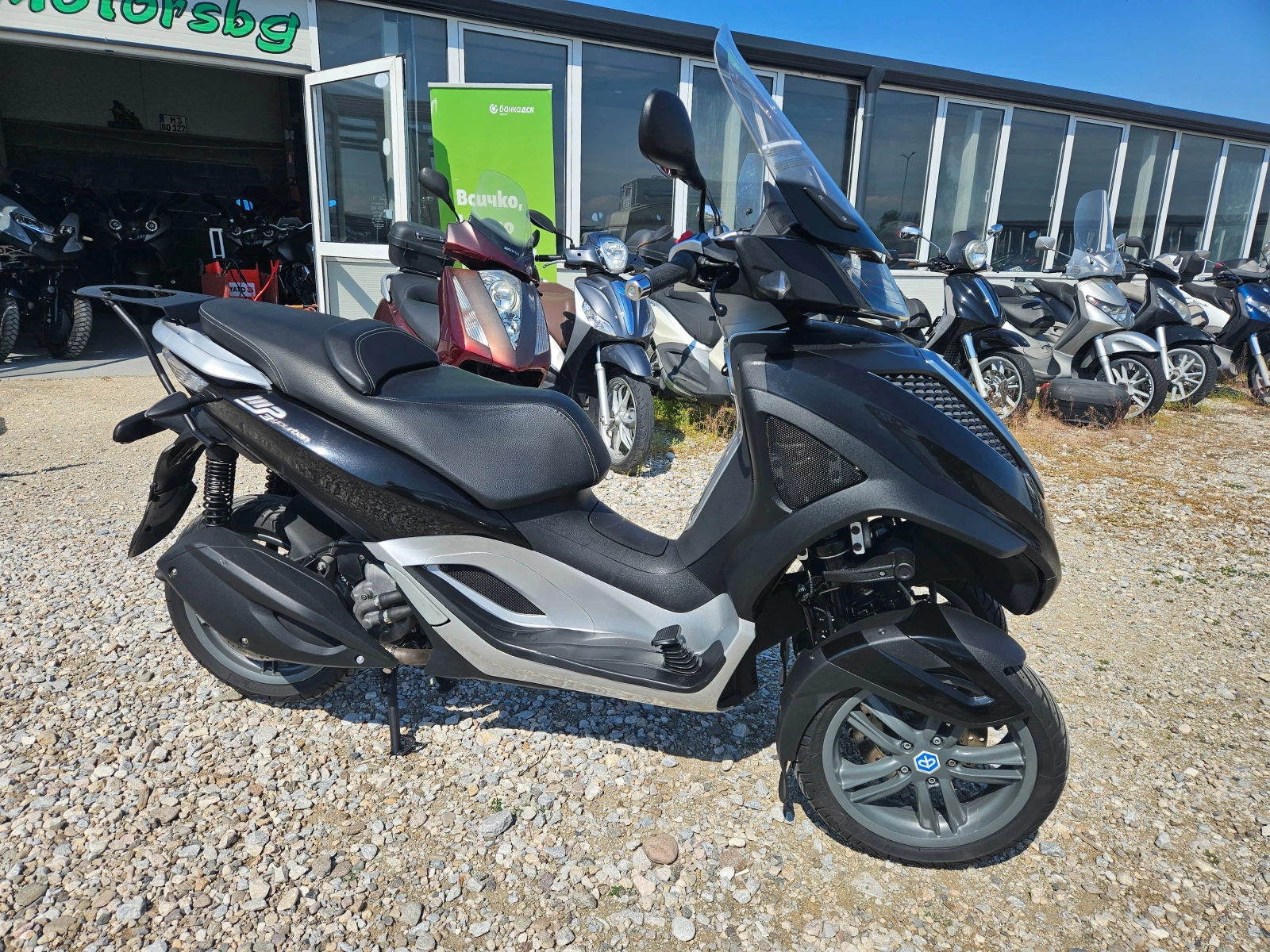 Piaggio Mp3 300 i LT Yourban Лизинг, снимка 7 - Мотоциклети и мототехника - 53788256