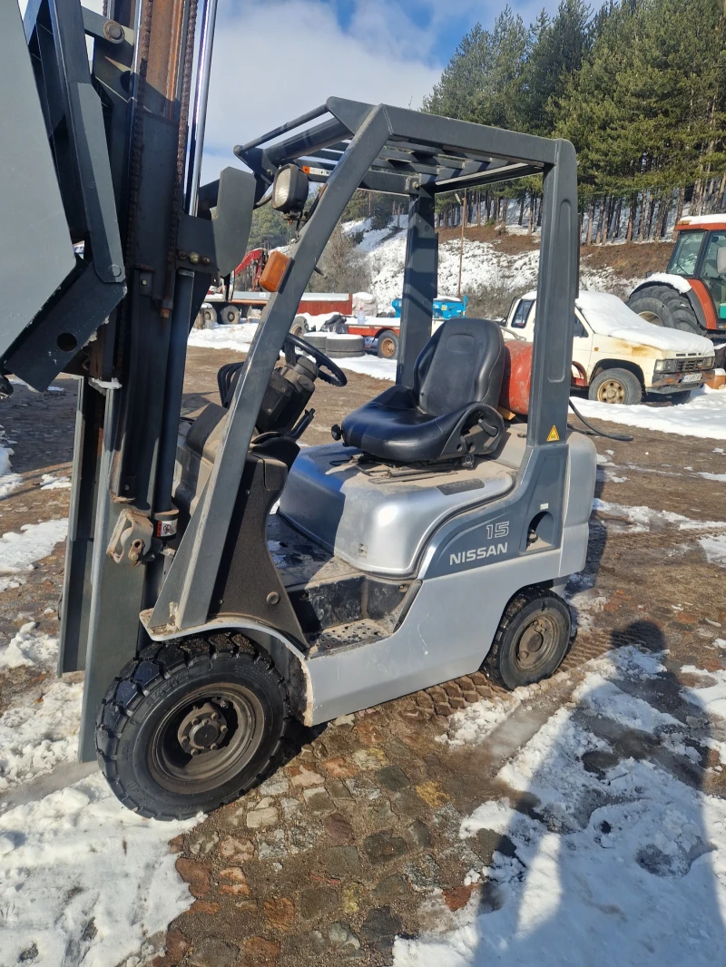 Мотокар Nissan Бензин- Газ, снимка 10 - Индустриална техника - 53199035