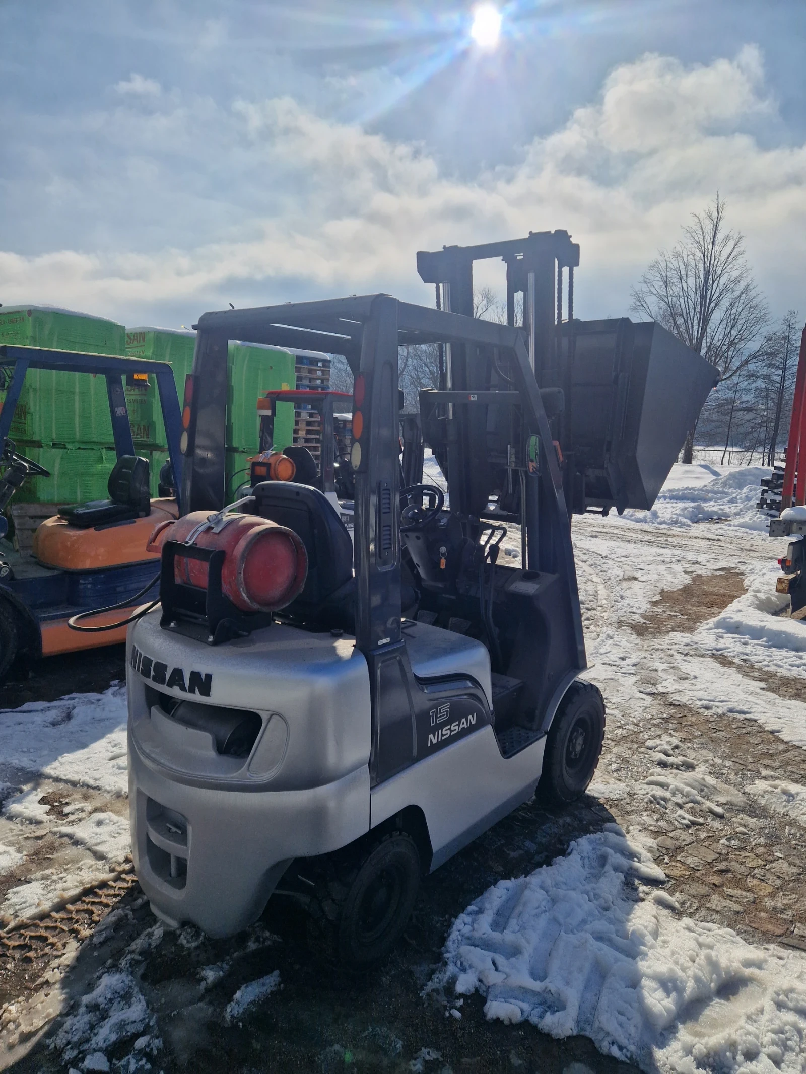 ������� Nissan ������- ��� | Mobile.bg � ����������� 9