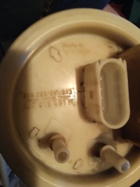 Голф4 Бенз. помпа 30лв Предна лява дръжка , снимка 8