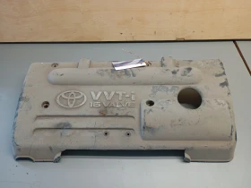 Декоративен капак двигател Тойота Корола 1.4б