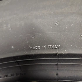 Гуми Зимни 255/45R19, снимка 16