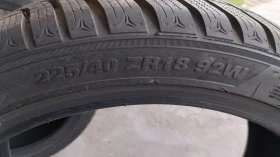 Гуми Зимни 225/40R18, снимка 5
