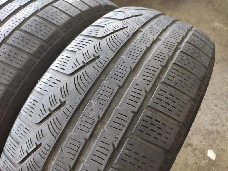 Гуми Зимни 225/60R16, снимка 4 - Гуми и джанти - 33379655