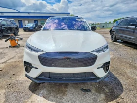 Ford Mustang Mach-E Gt, снимка 5
