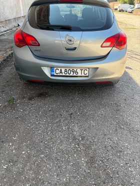 Opel Astra, снимка 2