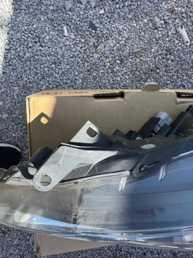 Toyota Yaris Фарове за ярис 2017-2020 - 800 лв. - 35270985 4