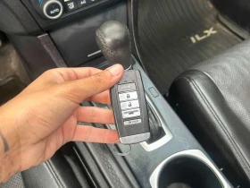 Acura ILX * 4dr Sdn * АВТОКРЕДИТ БЕЗ ПЪРВОНАЧАЛНА ВНОСКА*  | Auto.bg — изображение 17