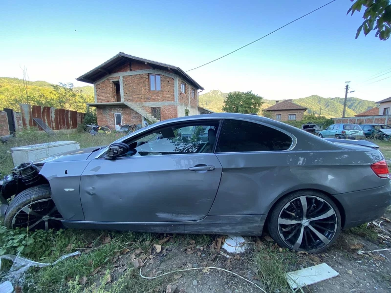 BMW 330 4x4 ръчка 272кс, снимка 3 - Автомобили и джипове - 47456303