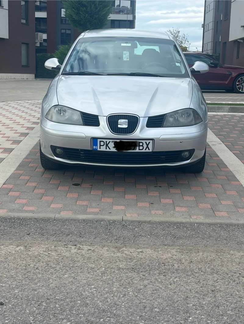 Seat Ibiza 1.4 GAZ, снимка 4 - Автомобили и джипове - 47548351