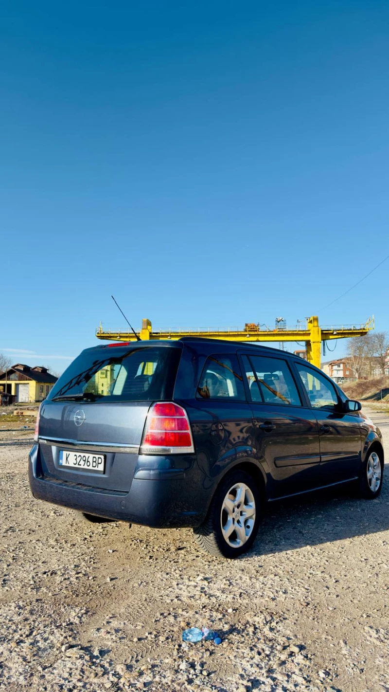 Opel Zafira 1.9 cdti 101, снимка 5 - Автомобили и джипове - 48631325