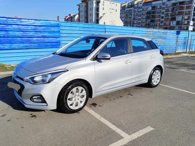 Hyundai I20, снимка 2 - Автомобили и джипове - 48813443