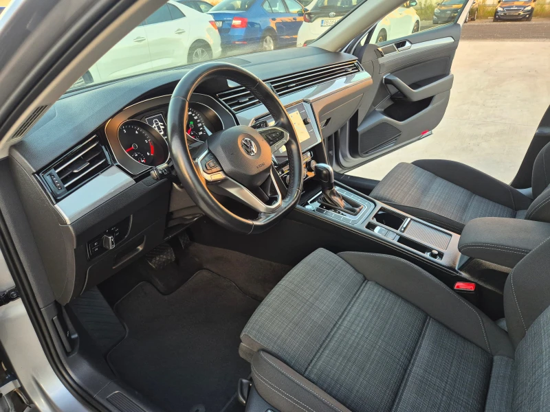 VW Passat BUSINES А/Т, снимка 13 - Автомобили и джипове - 52191330