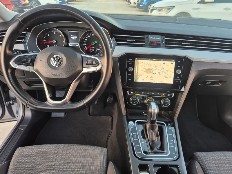 VW Passat BUSINES А/Т, снимка 14 - Автомобили и джипове - 52191330
