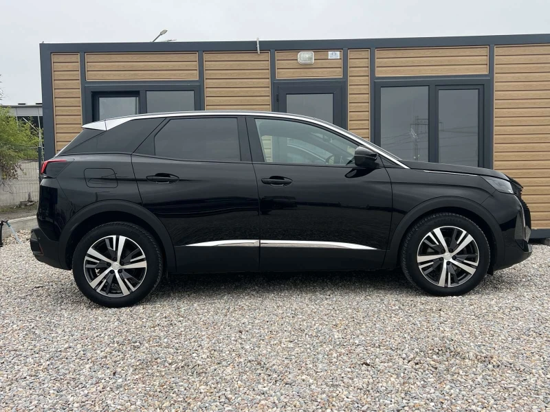 Peugeot 3008 1.5 BlueHDI 130ch S&S * ALLURE PACK * EAT8, снимка 4 - Автомобили и джипове - 52335724