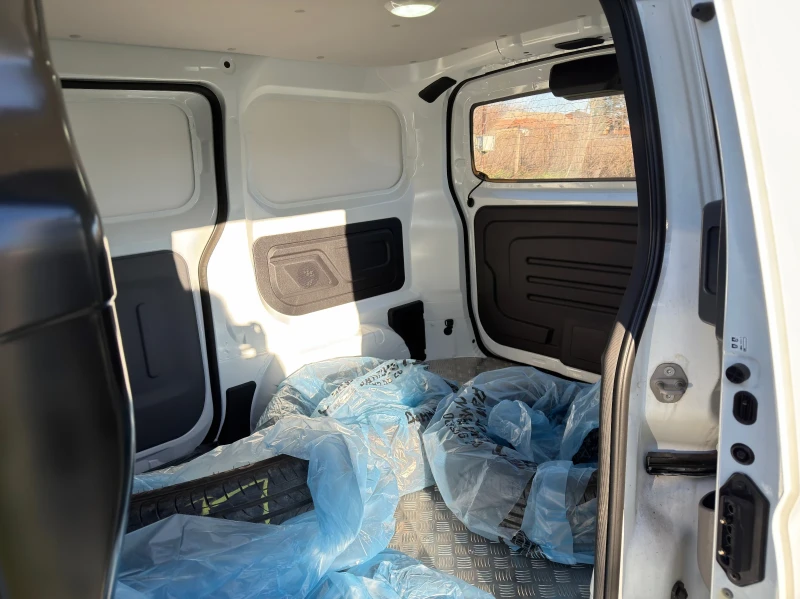 BYD Qin Plus EV ETP 3, снимка 11 - Автомобили и джипове - 52955633