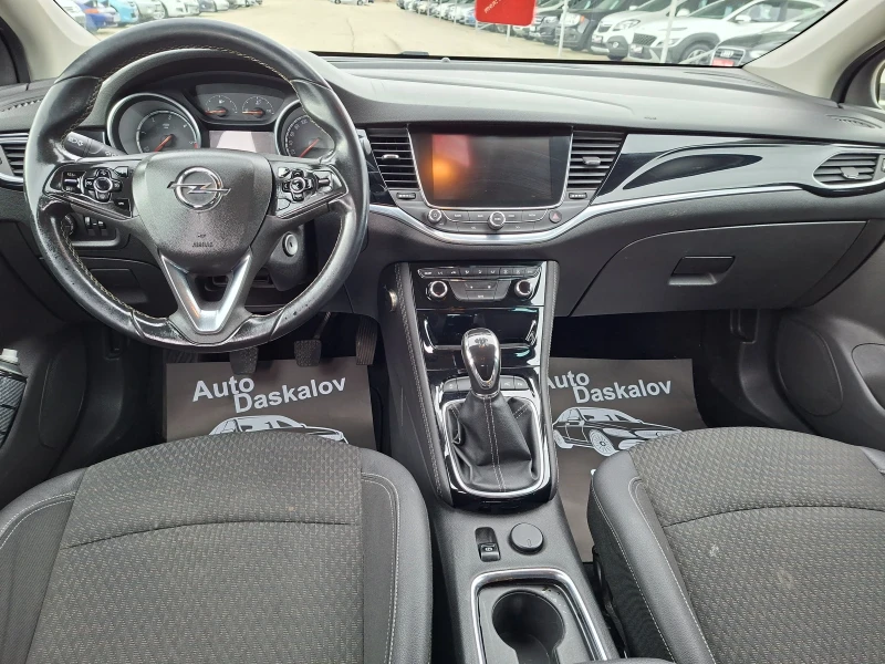 Opel Astra 1, 6 cdti, снимка 14 - Автомобили и джипове - 53213072