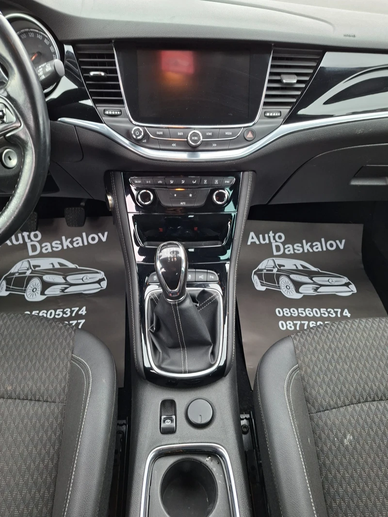 Opel Astra 1, 6 cdti, снимка 16 - Автомобили и джипове - 53213072