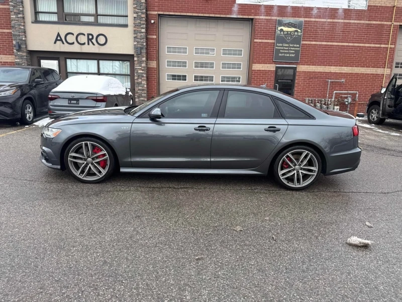 Audi S6 * 4dr Sdn * CARFAX * БЕЗ ПЪРВОНАЧАЛНА ВНОСКА, снимка 2 - Автомобили и джипове - 53302185