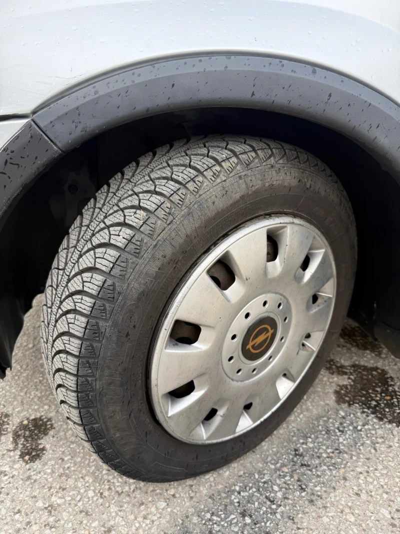 Opel Corsa 1.2i * газ* * клима* , снимка 11 - Автомобили и джипове - 53403837